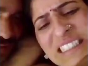 aunty porn - Desi Aunty Boob Squeeze